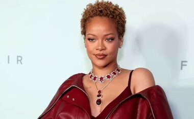 Rihanna tregon sfidën më të madhe që ka përjetuar gjatë shtatzënisë, e cila bëri që ajo të bërtiste “mjaft më”