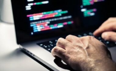 Pas kolapsit botëror të IT-së, shumë ueb-faqe dalin në treg për mashtrim