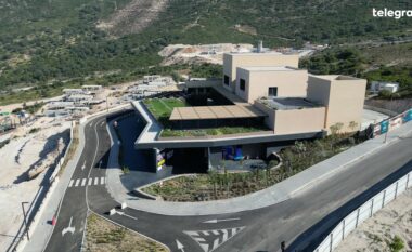 Shijoni verën në Dhërmi me Heb’s – pula e famshme vjen në bregdet