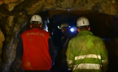 Makineria i preu krahun, minatori e fajëson “Trepçën”, drejtori thotë se u lëndua qëllimisht dhe e largon nga puna