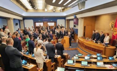 Partitë pro-serbe në qeverinë malazeze kërkojnë ndryshimin e Kushtetutës