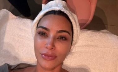Kim Kardashian publikon një foto pa grim