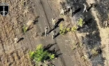 Armata ruse bombardon ushtarët e saj ndërsa po tentonin të dorëzoheshin tek ukrainasit