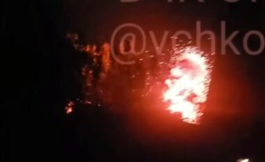 Ukrainasit godasin me dronë kamikaz rafinerinë ruse në Voronezh – shkatërrojnë 20 rezervuar gjigant me naftë