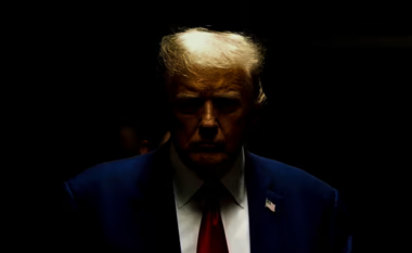 Arsyeja pse Trump mund ta shkarkojë drejtorin e FBI-së, të cilin e kishte punësuar vetë dikur