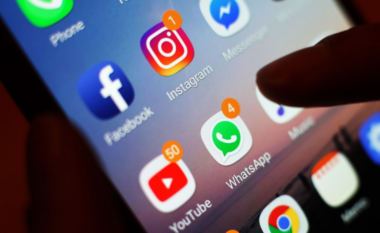 Australia ndalon rrjetet sociale për personat nën 16 vjeç