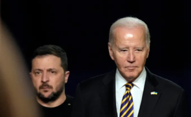 Biden po përgatit paketën e ndihmës ushtarake prej 725 milionë dollarësh për Ukrainën, njoftojnë zyrtarët amerikanë