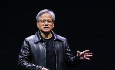 CEO i Nvidia thotë se ne jemi ende disa vite larg nga një AI të cilës mund t’i ‘besojmë shumë’