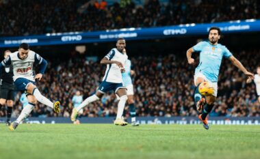 Tottenhami ‘gjunjëzon’ Man Cityn – fiton me rezultat të thellë në Etihad