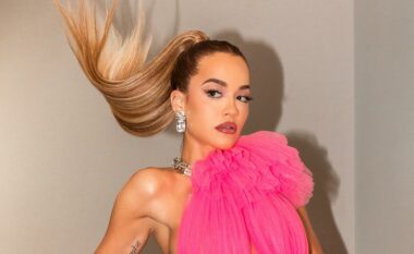 I dëgjuar mbi 3.5 miliardë herë dhe me mbi 400 mijë shitje globale – Rita Ora kujton albumin “Phoenix” në gjashtë vjetorin e publikimit të tij