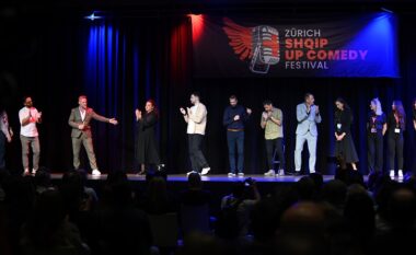 ‘Zurich Shqip Up Comedy’ publikon videon me momentet më të mira nga festivali në Zvicër