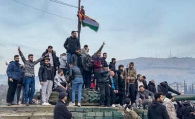 Rebelët shpallin Damaskun “të çliruar” dhe të burgosurit politikë të liruar