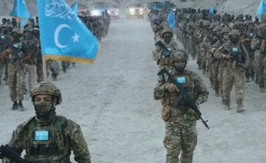 Ujgurët që luftuan masivisht në Siri njoftojnë për një përplasje të re – tani në Kinë