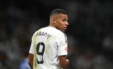 Kylian Mbappe lirohet nga spitali