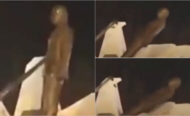 Pamje që tregojnë “statujën e regjimit të Assadit” duke u rrëzuar në Siri