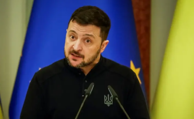 Zelensky thotë se Ukraina “ka nevojë për armë dhe ftesën e NATO-s” përpara bisedimeve me Rusinë