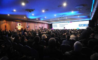 Hamza takon profesionistët shëndetësorë, premton 1.5 miliard euro investime në shëndetësi