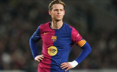 Barcelona ia ofron pesë klubeve mundësinë për të nënshkruar me De Jong