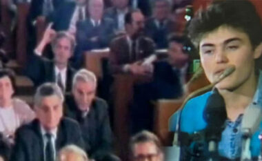 Melihate Tërmkolli kujton 23 marsin e vitit 1989: Vendosëm për jetën, anipse vdekja na rrinte mbi kokë