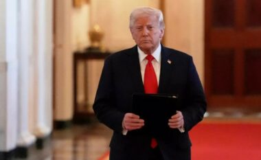 Trump nis hetimin për mineralet kritike ndërsa lufta tregtare globale përshkallëzohet