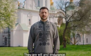 Zelensky ndan mesazhin e Pashkëve: Herët a vonë, e keqja do të tërhiqet