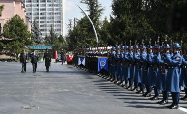 “Forcimi i kapaciteteve mbrojtëse të Kosovës – komandanti i FSK-së, Bashkim Jashari, vizitë zyrtare në Turqi