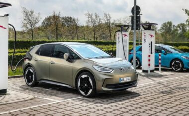 Çfarë po ndodh në tregun e veturave elektrike në Evropë?