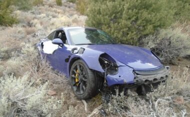 Fitoi një Porsche 911 GT3 RS në një lotari, amerikani bëri vozitje të egër dhe e shkatërroi atë