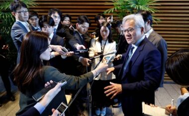 CEO i Nvidia lobon në Japoni për të gjeneruar më shumë energji “për të ushqyer AI”