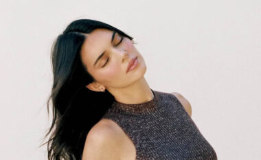 “Mapping powder”: Teknika e re e Kendall Jenner-it për konturimin delikat të fytyrës