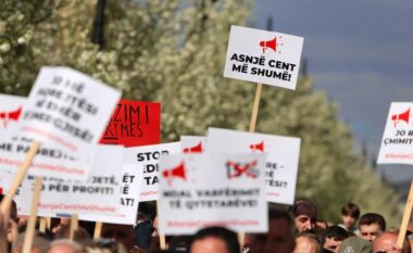 “Asnjë cent më shumë” –  nesër protestohet sërish kundër shtrenjtimit të rrymës