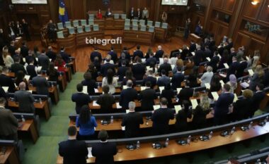 Sot vazhdon seanca konstituive e Kuvendit, në rend dite zgjedhja e kryeparlamentarit