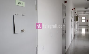 Një muaj paraburgim ndaj tre të dyshuarve për krime lufte, kishin maltretuar të burgosurit në burgun e Prishtinës dhe në Lipjan