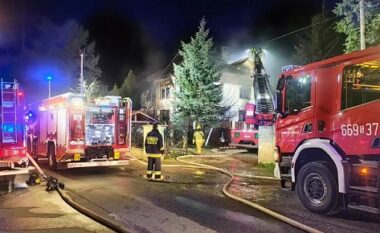 Pesë të vdekur pasi një zjarr shpërtheu në “një hotel ilegal” të Polonisë