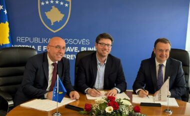 Kosova përfiton 5 milionë euro grant nga BERZH për rehabilitimin dhe zgjerimin e rrjetit të ujërave të zeza në Mitrovicë dhe Vushtrri