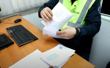 Policia nis dërgimin e gjobave në adresën e pronarit të automjetit