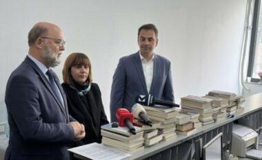 ​Fakulteti Filozofik nënshkruan marrëveshje me Qendrën Kombëtare të Librit dhe Leximit në Tiranë