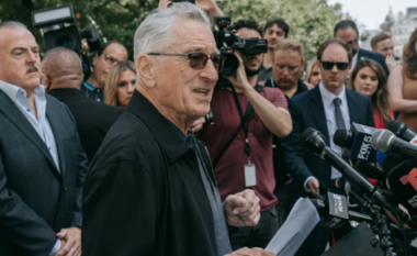 Robert De Niro i bën dedikim regjisorit Francis Ford Coppola: Ti ma ndryshove karrierën