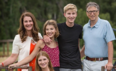 Bill Gates thotë se fëmijët e tij do të marrin vetëm një për qind të pasurisë – tregon edhe arsyet