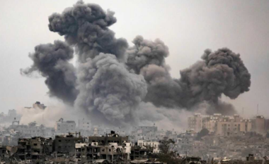 Ushtria izraelite rrethon plotësisht Rafahun – Gaza tani është e ndarë në tri pjesë