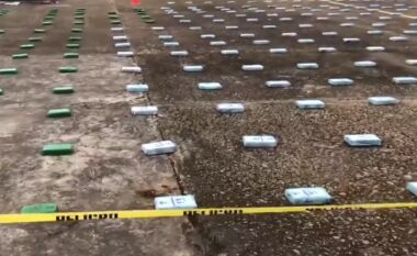 Policia boliviane kap 2.5 ton kokainë në një operacion të madh