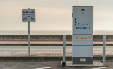 Gjermania ka një problem të ri – shumë stacione karikimi për vetura elektrike