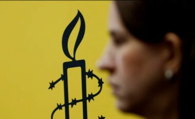 Raporti për të drejtat e njeriut: Amnesty International përmend mosanëtarësimin e Kosovës në KiE dhe ligjet që s’u votuan