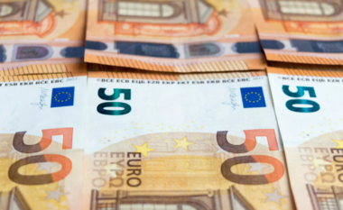 A po e ndalojnë Spanja dhe Italia përdorimin e kartëmonedhave 50 euro?