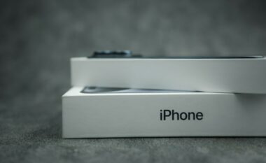 Gjithçka më keq e më keq: Kostot e prodhimit për iPhone mund të rriten me 90 për qind