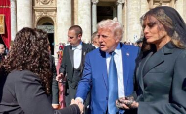 Osmani përshëndetet me presidentin Trump para ceremonisë së varrimit të Papa Françeskut