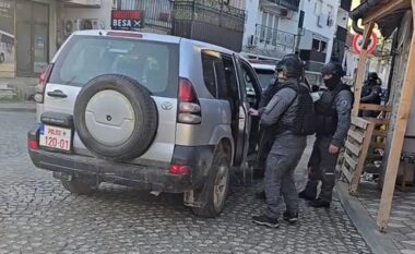 Njëri nga të arrestuarit në lidhje me vrasjen e policit Lika është djali i një zyrtari policor