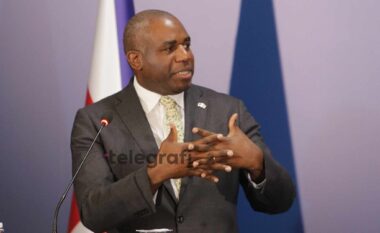 Sekretari britanik Lammy: Mbretëria e Bashkuar udhëheq këtë vit Procesin e Berlinit, duam të shohim normalizim të raporteve Kosovë-Serbi