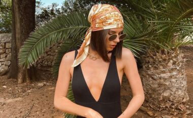Katër mënyra për të lidhur një maramë në kokë gjatë pranverës dhe për të qenë elegante