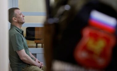 “Ky është një dënim me vdekje” – gjenerali rebel rus që kritikoi drejtuesit e lartë, rikthehet në betejë, në krye të një njësie famëkeqe